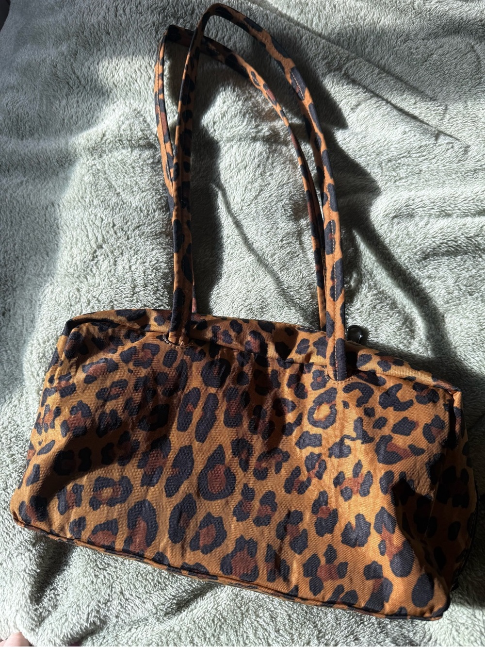 sold on different platform - Picture 2 of 4